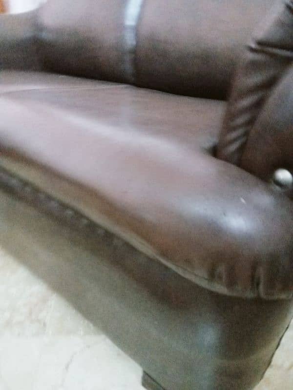 comfartable sofa 7