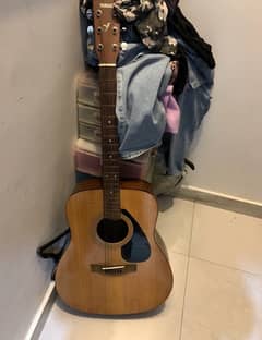 Yamaha guitar f310