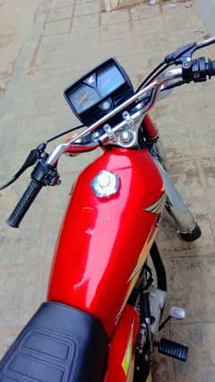 honda 125 in good condtion transfer must