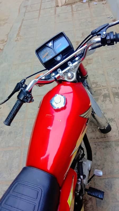 honda 125 in good condtion transfer must 0