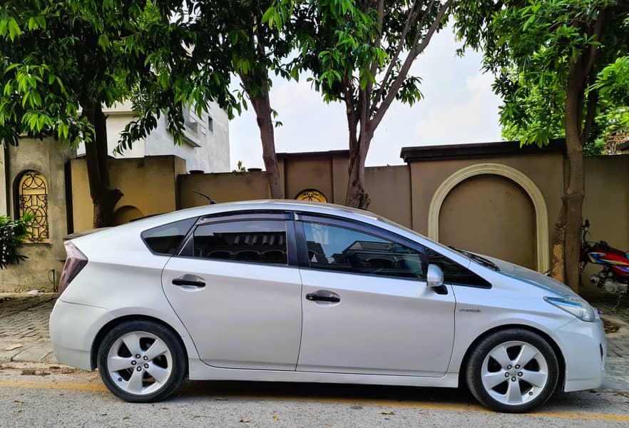 Toyota Prius 2010 5