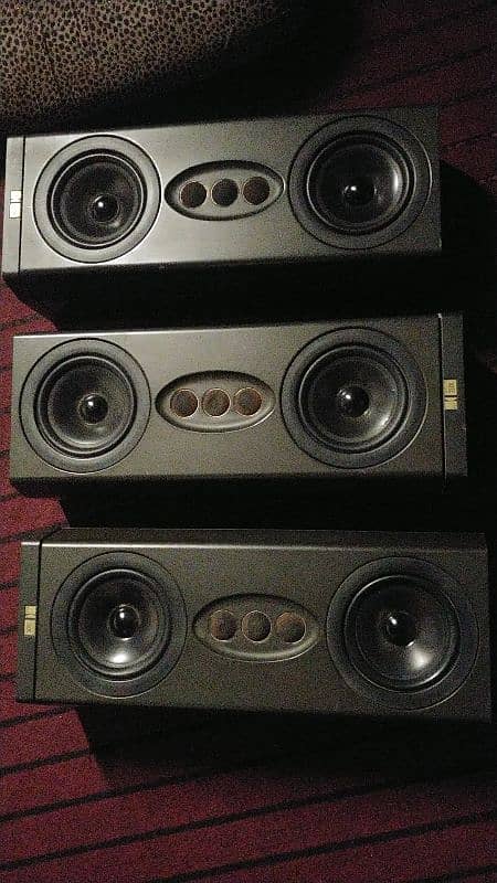 KEF Reference THX AV3 series 3 Speakers 0