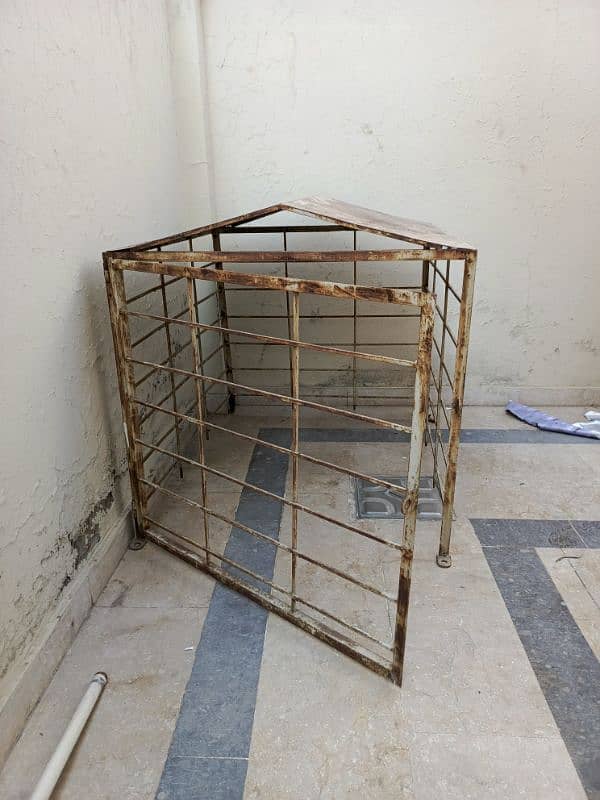 dog cage 2