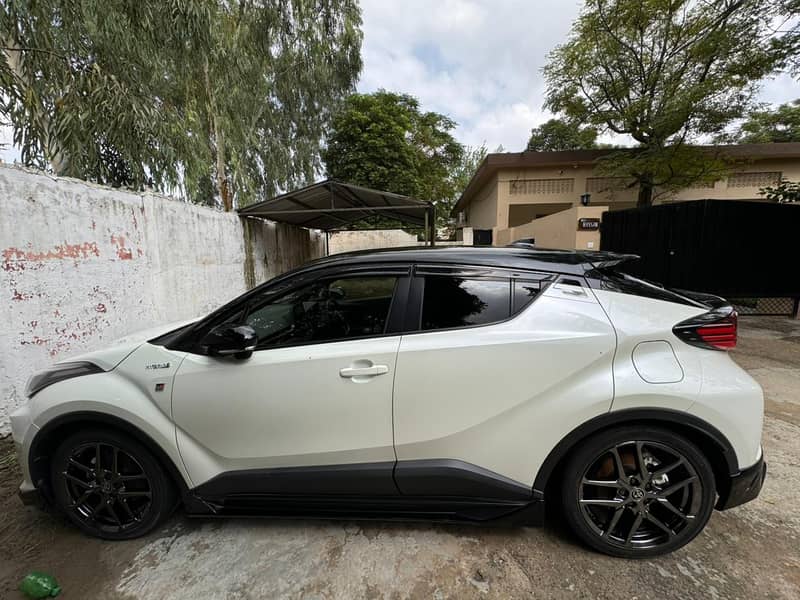 Toyota C-HR GR 2019 3