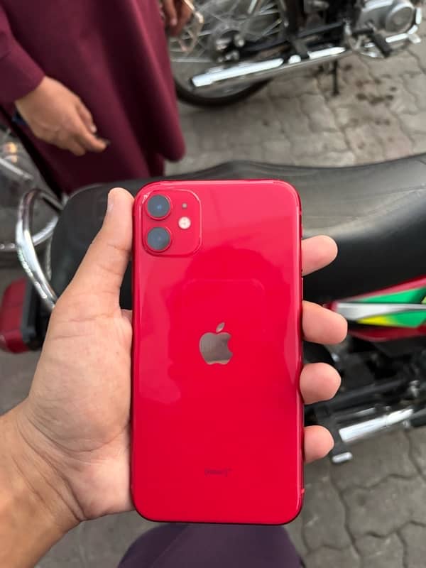 iPhone 11 128gb Factory Unlock waterpack 4