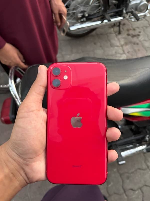 iPhone 11 128gb Factory Unlock waterpack 5