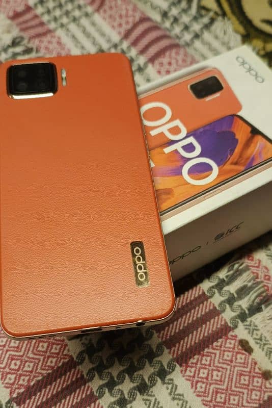 oppo f17 orange color 8/128 GB 0