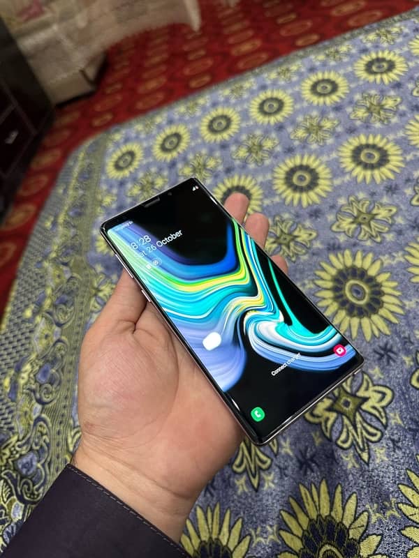 Samsung note 9 6/128gb 10