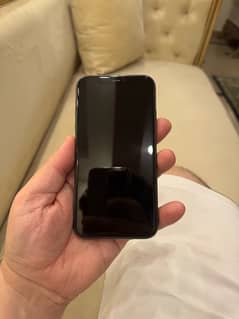 Iphone 11 64 GB BLACK PTA APPROVE