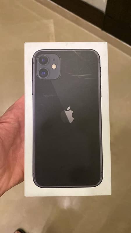 Iphone 11 64 GB BLACK PTA APPROVE 3