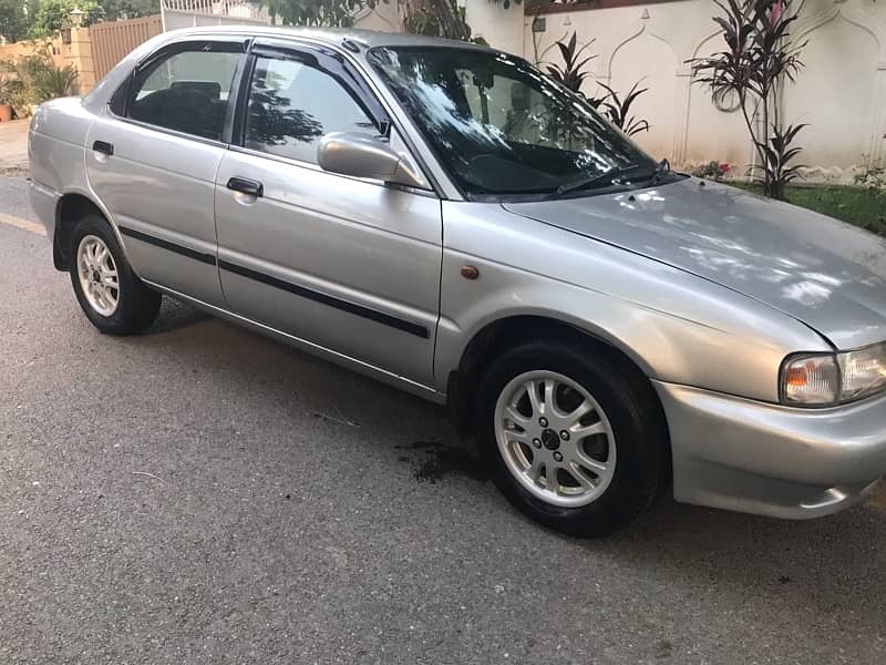 Suzuki Baleno 2001 0