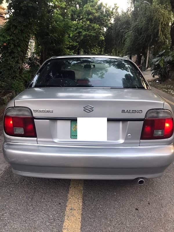 Suzuki Baleno 2001 1