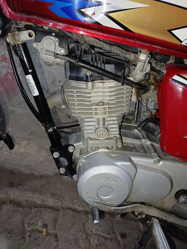 Honda 125 for sale with lush condition 2