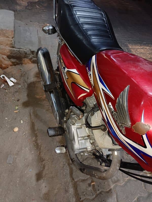 Honda 125 for sale with lush condition 3