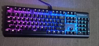 Gaming Mechanical Keyboard SteelSeries Apex M750 (Red Switches)