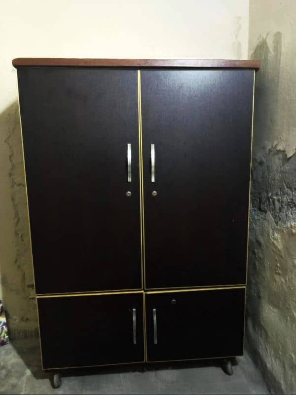 Wooden Wardrobe 6' x 4' 0