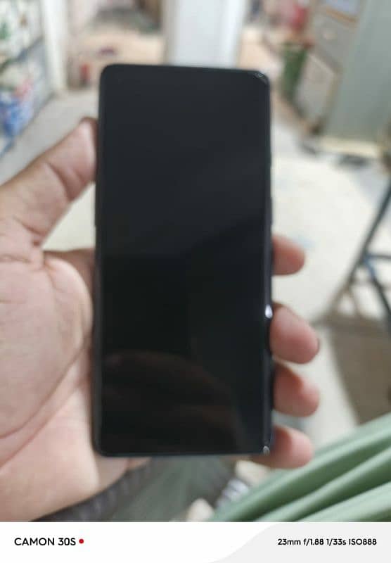 oneplus 8  8/128 good condition 1