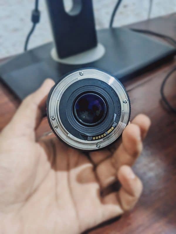 Canon 50mm 1.8 STM Lens 4