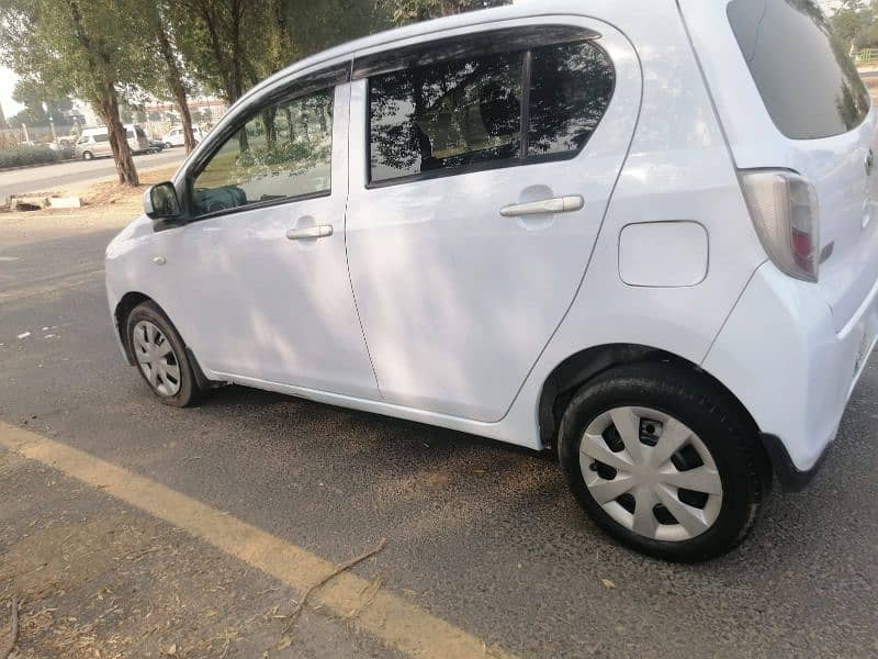 Daihatsu Mira 2012 5