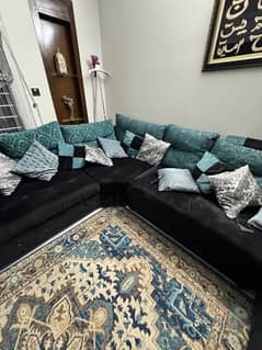 l shaped sofa in good condition perfect foam and everything