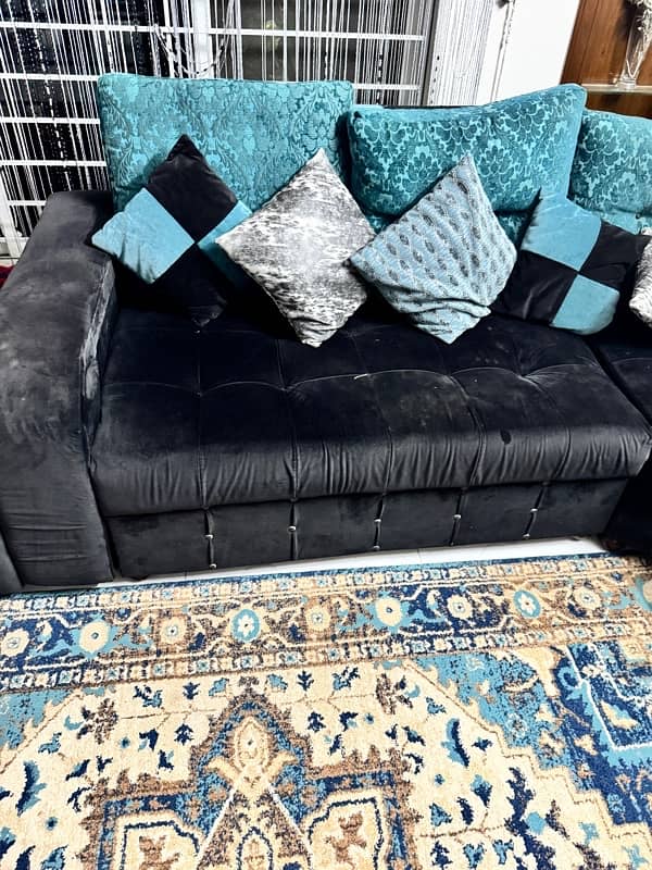 l shaped sofa in good condition perfect foam and everything 6