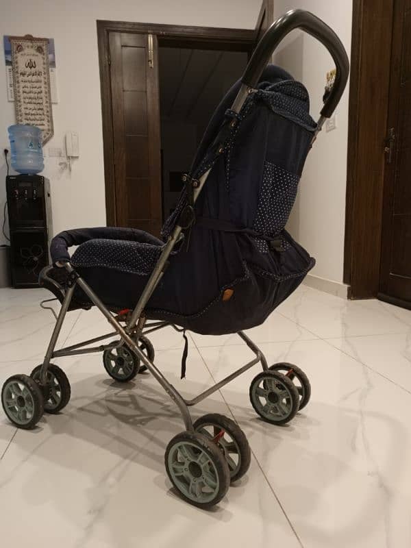 Kids Pram In Reasonable Price 2