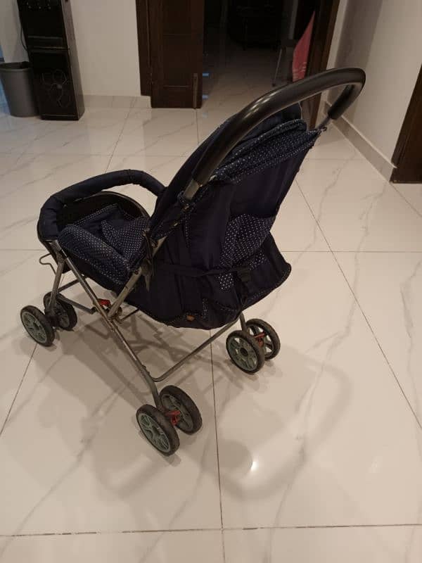 Kids Pram In Reasonable Price 3