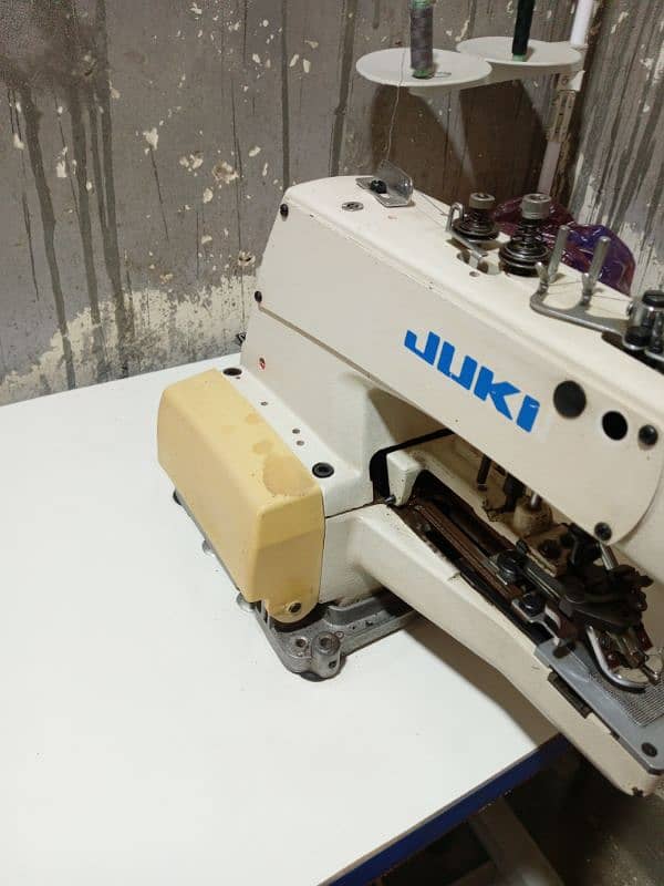 button lagane wali 373 model machine 1