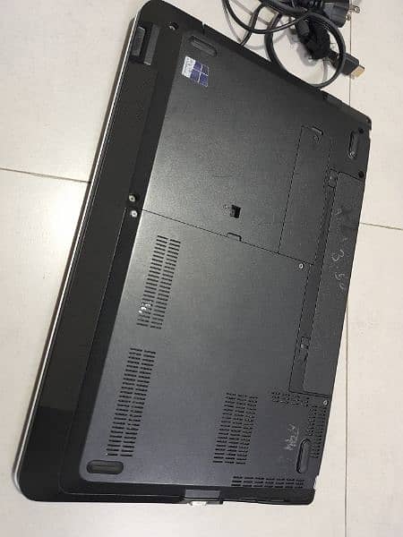 Lenovo ThinkPad Model E540 4