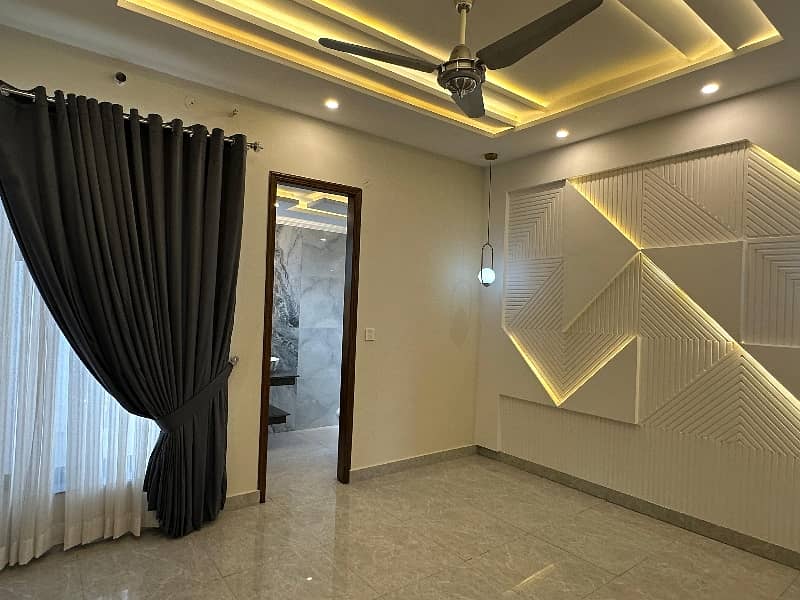 5marla Brand New House For Sale In Bahria Town Lahore 18