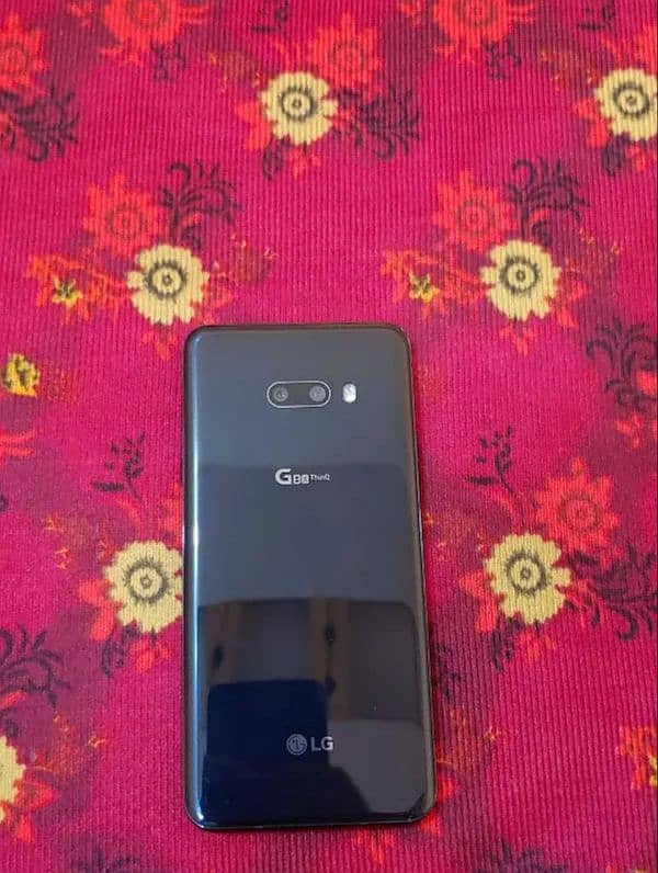 Lg g8x 10\10 blue colour 1