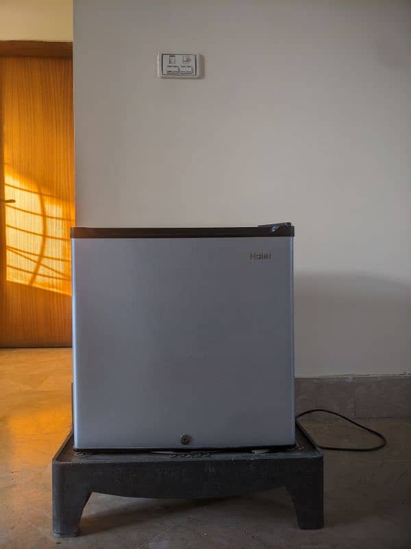 Haier Mini Refrigerator HR-62BL for sale 0