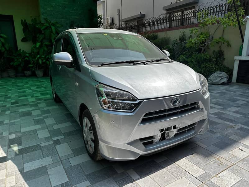 Daihatsu Mira 2020 XSA III Package 5