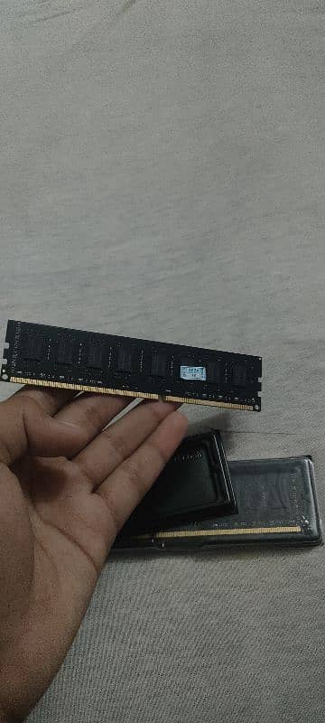 16gb 1600mhz ram 4