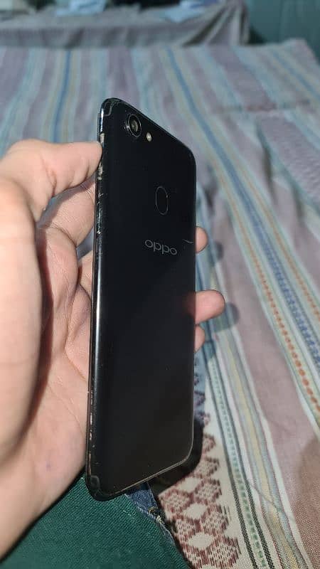 oppo F5 front glass broken 7