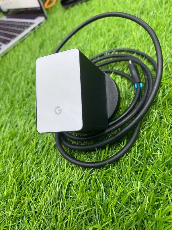 Google Universal 22.5W Dual Port USB Type-C Charger 5