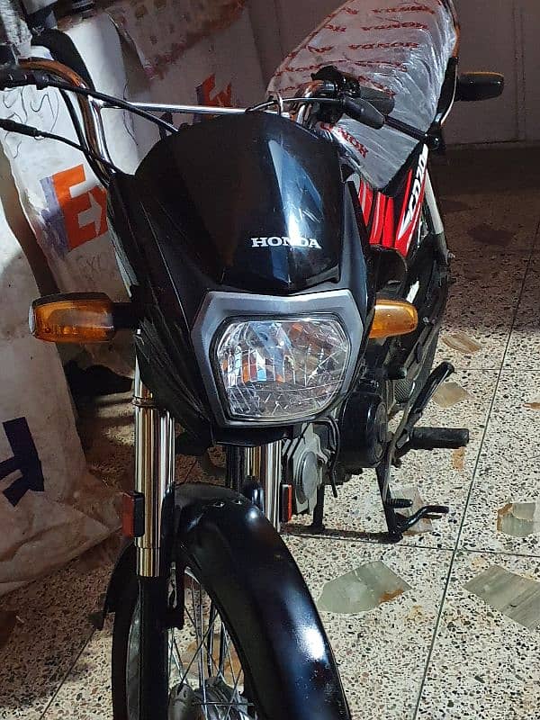 Honda CD 70 Dream In Immaculate Condition (Black Color) 15