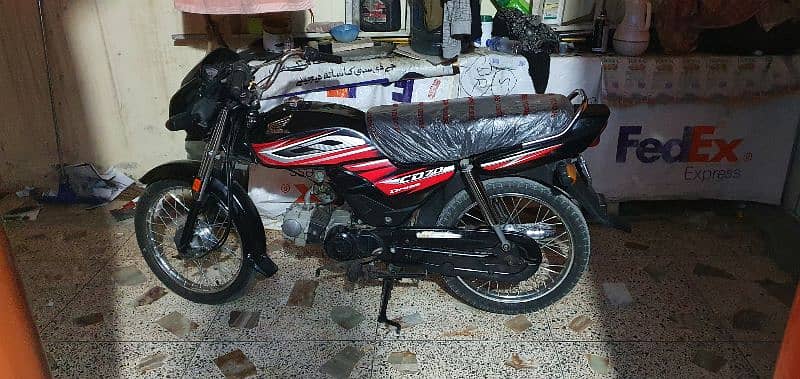 Honda CD 70 Dream In Immaculate Condition (Black Color) 16