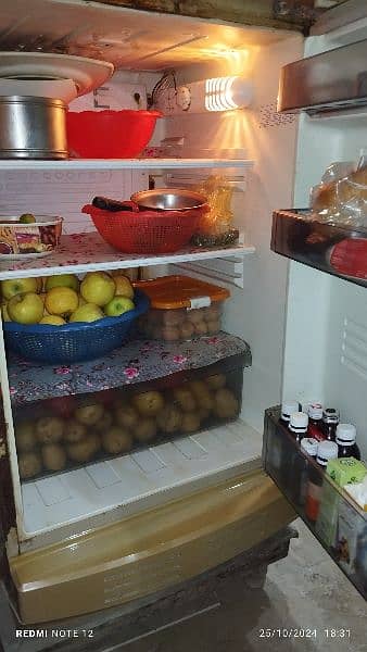 Fridge urgent Sale 3