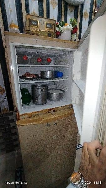 Fridge urgent Sale 5