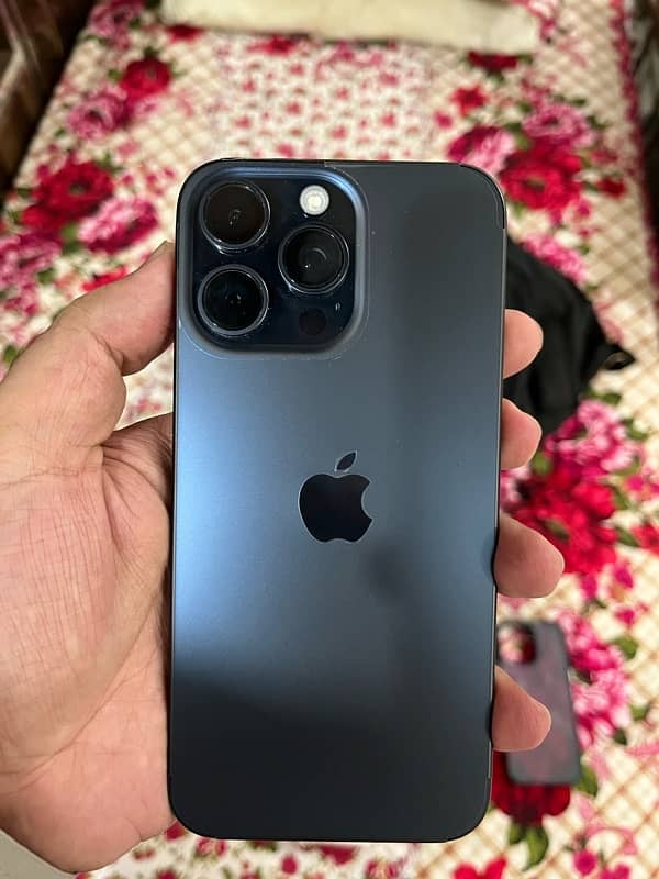 iPhone 15 pro max LLA model blue 256gb Factory unlock 96 health 3