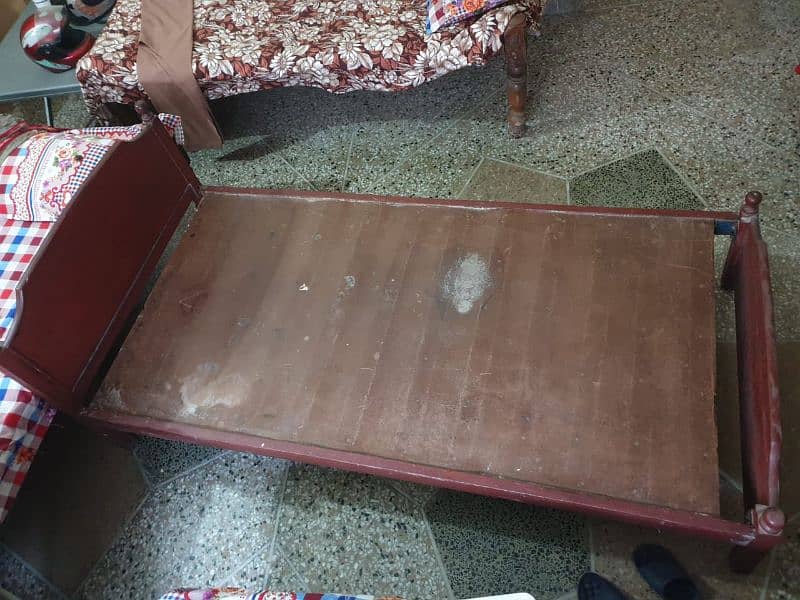 Single Wooden Bed - Condition 8/10, Available in 5000/- Only 4