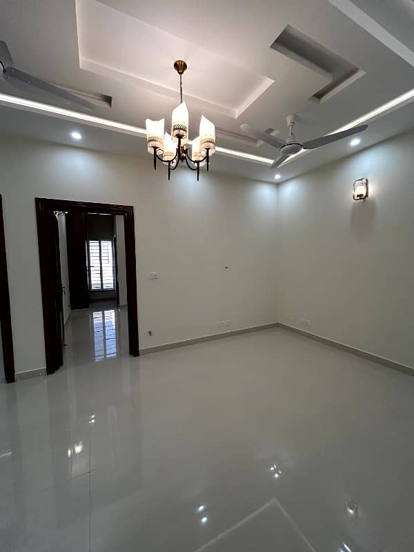 8 Marla Beautiful Brand New House Near Park Available For Sale 18