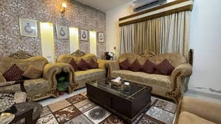 khubsorat sofa set boht kam qeemat main