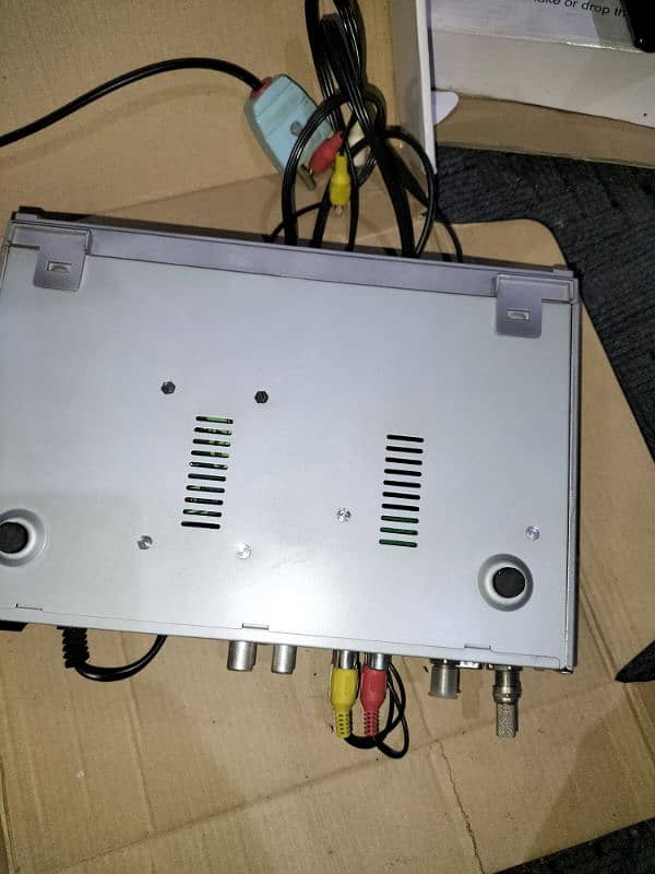 Dish Antenna Receiver 3