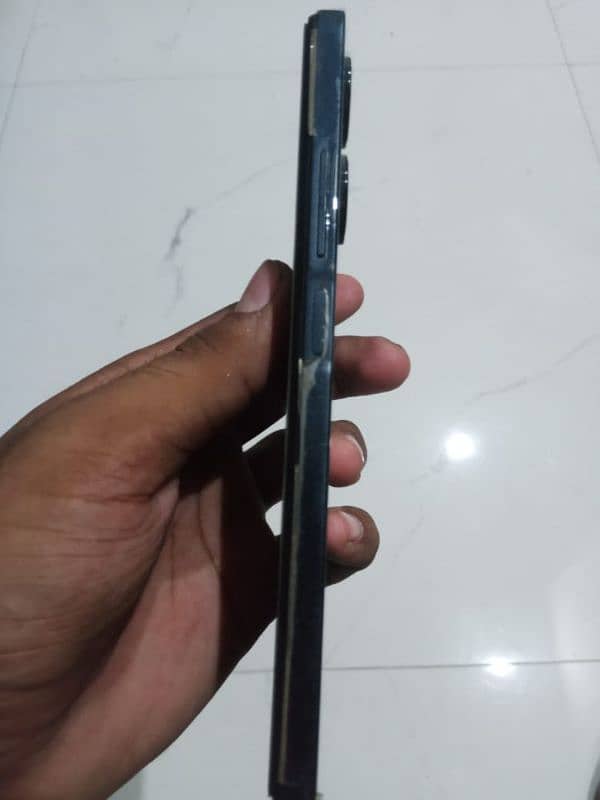 Infinix hot 30 8+8 128 gb memory with box and charger  1 month warenty 1