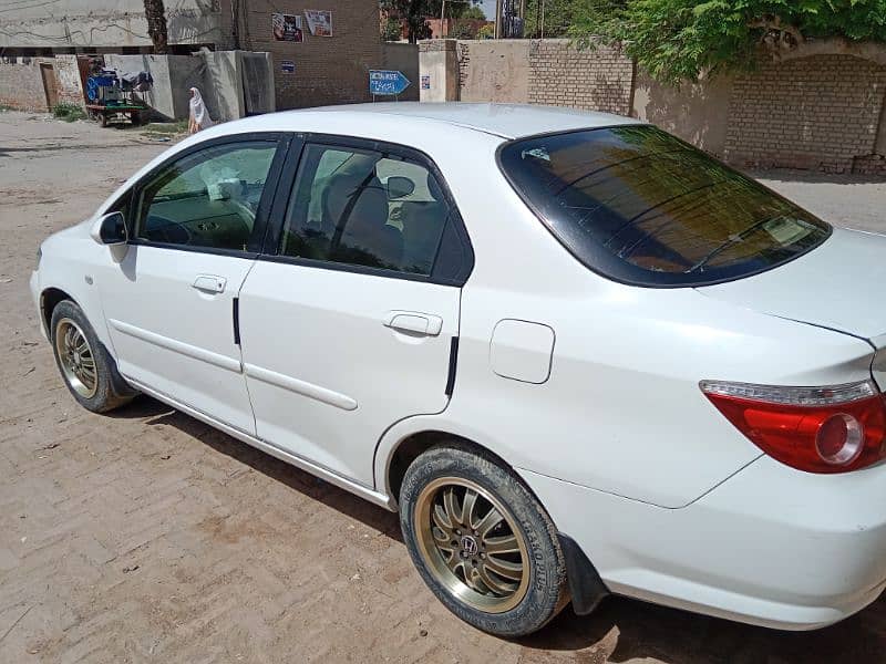 Honda City IDSI 2006 4