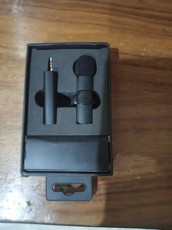 K35 WIRELESS MIC 4