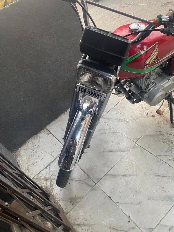 Honda 125 2013 model bohat saf ha 4