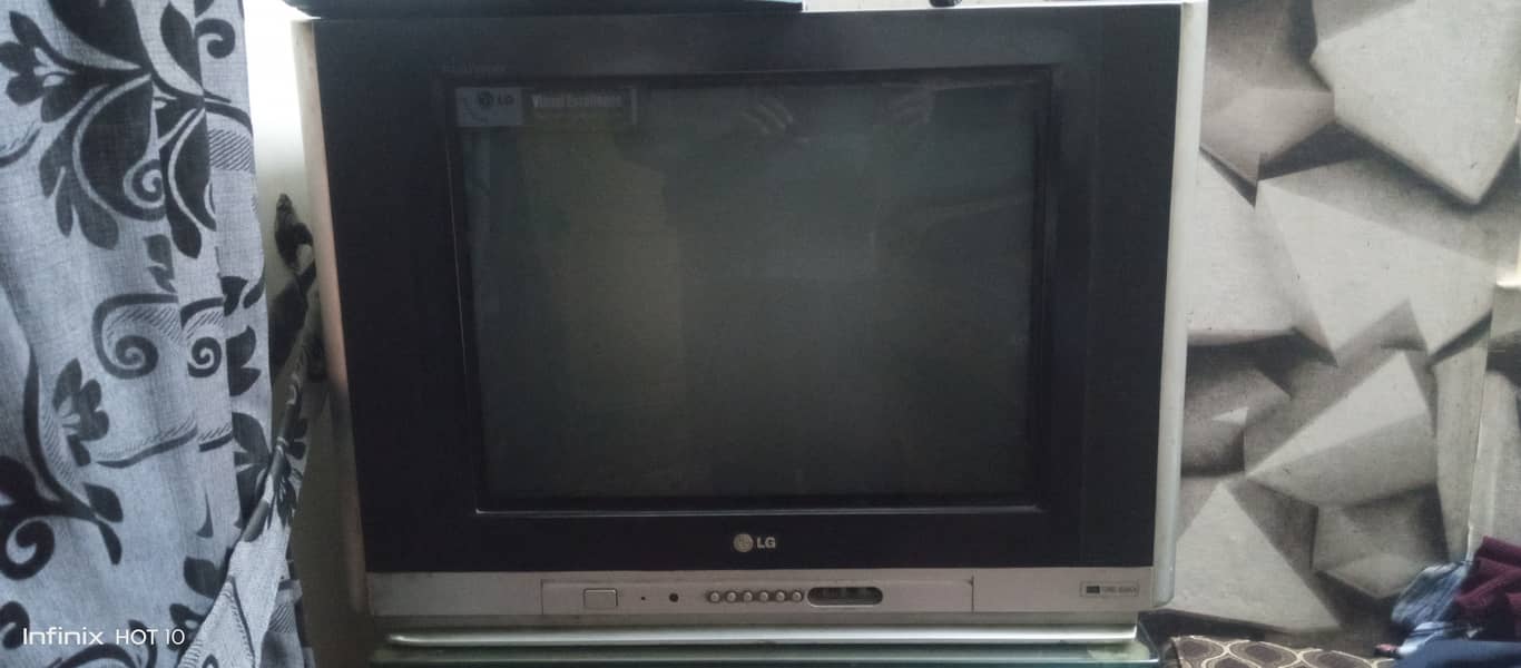 LG TV 21 inch for sale 0